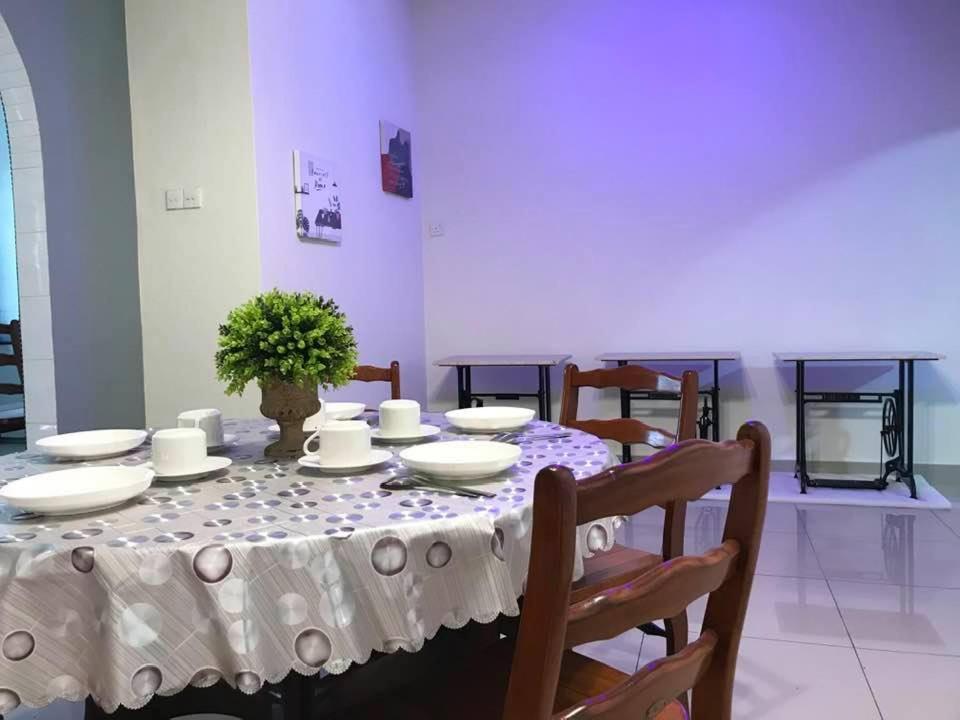 Ipoh Comfortable Homestay Pasir Puteh By Sy Homestay Екстер'єр фото